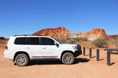 Rainbow Valley Sunrise/James Range Camels Day Tour