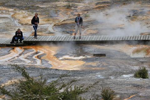 Geothermal Walk & Waterfall (Squeeze Trip) Adventure