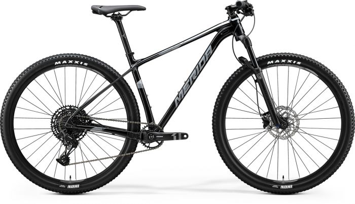 Premium Mountain Bike Hardtail Rental (Medium) 