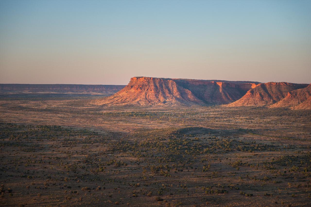 30 minute Approx. - Kings Canyon  & George Gill Range Helicopter Experience