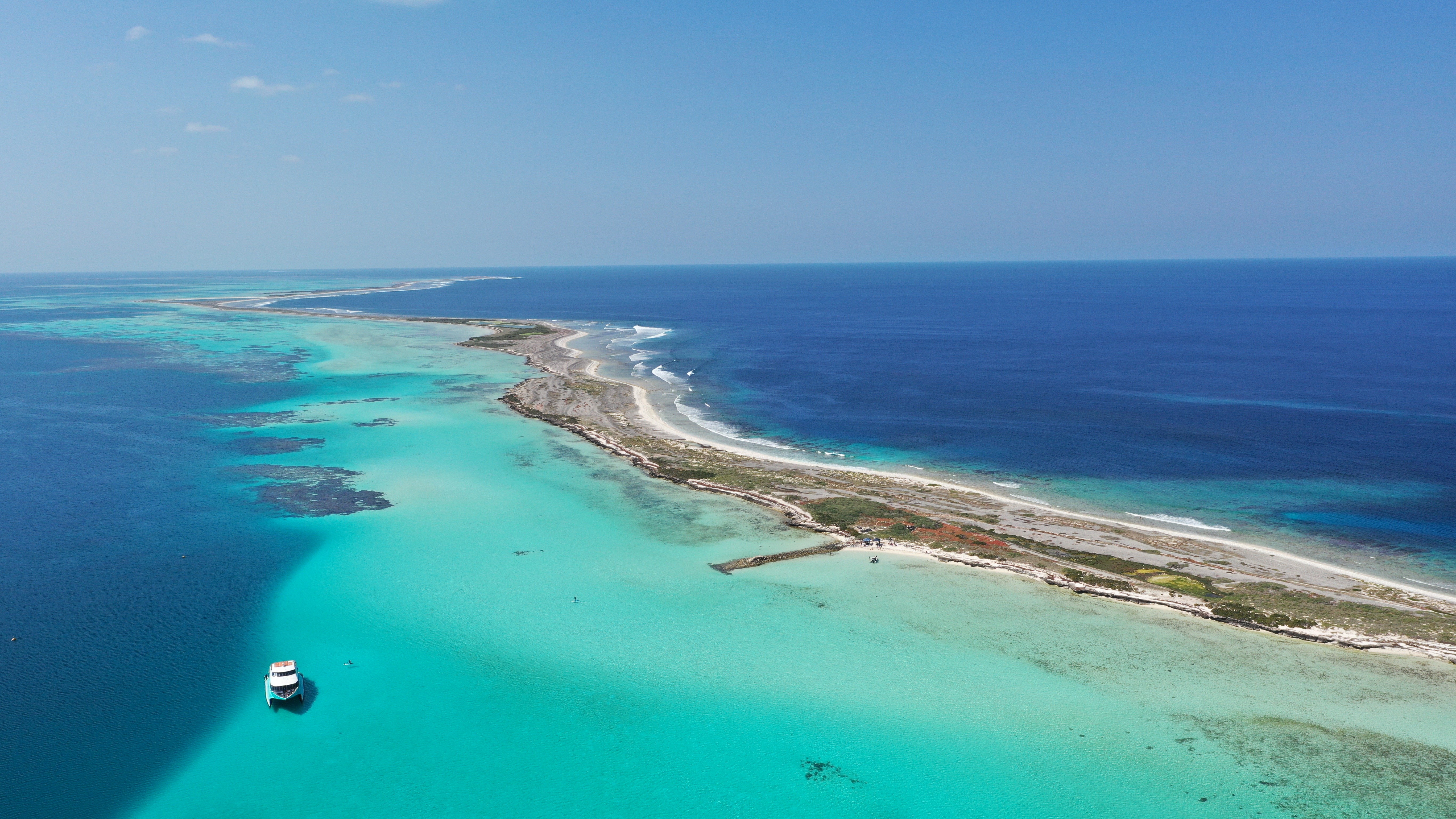Abrolhos Islands Fast Ferry Adventure Tour