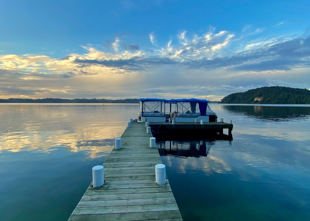 Lake Rotoiti Water Shuttle Cruise and Hot Pools Experience