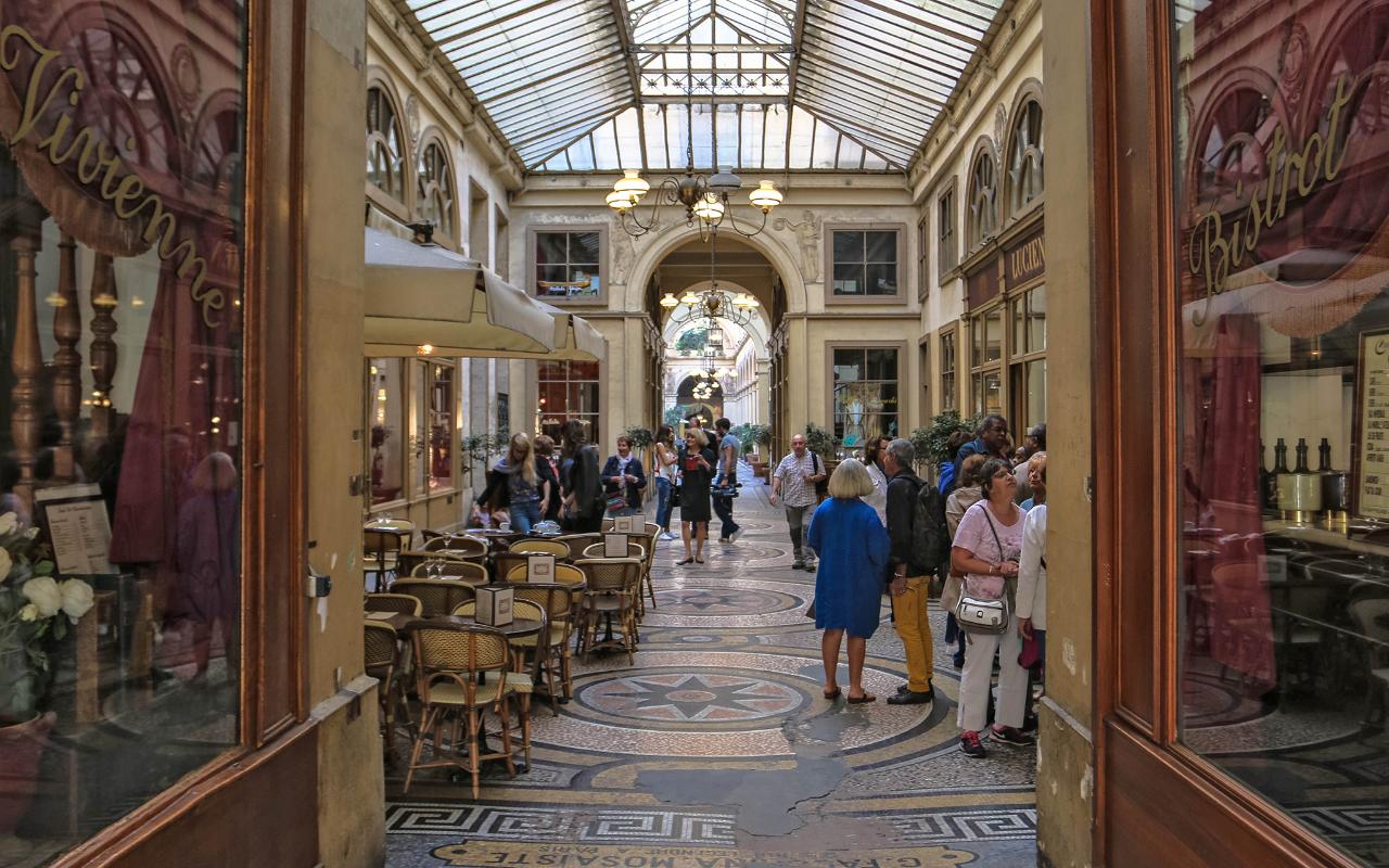 Paris, The Covered Passages Guided Walking Tour, Private