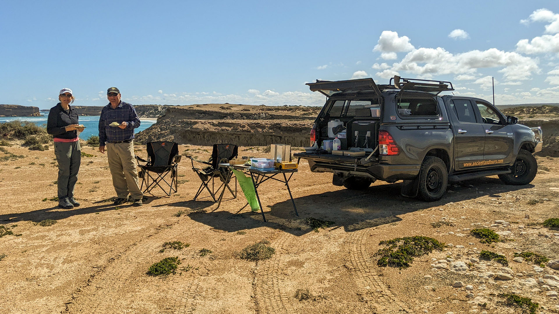 Warna Manda - Deserted Beaches and Rocky Coastlines (day tour)