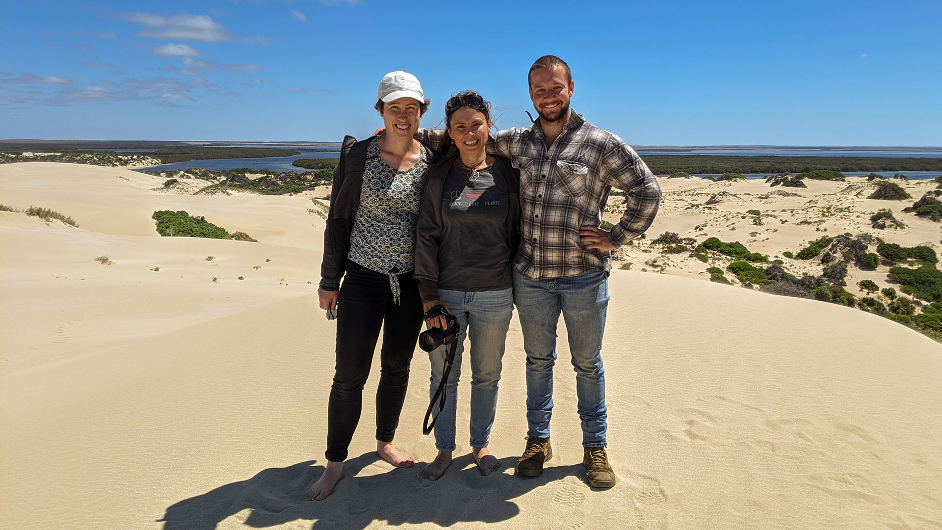 Ancient Dunes and Mallee 4WD Tour