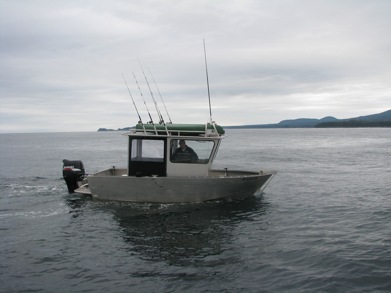 Boat Rental 20' Aluminum Sport Fisher