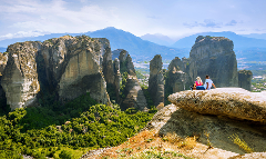 Athens to Meteora Full-Day Trip by Train