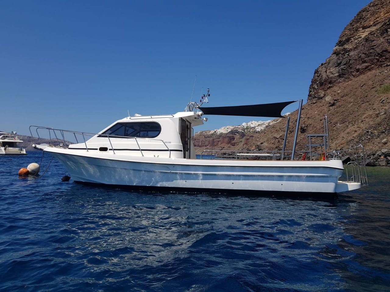 Oia Tender Boat - Private Tour