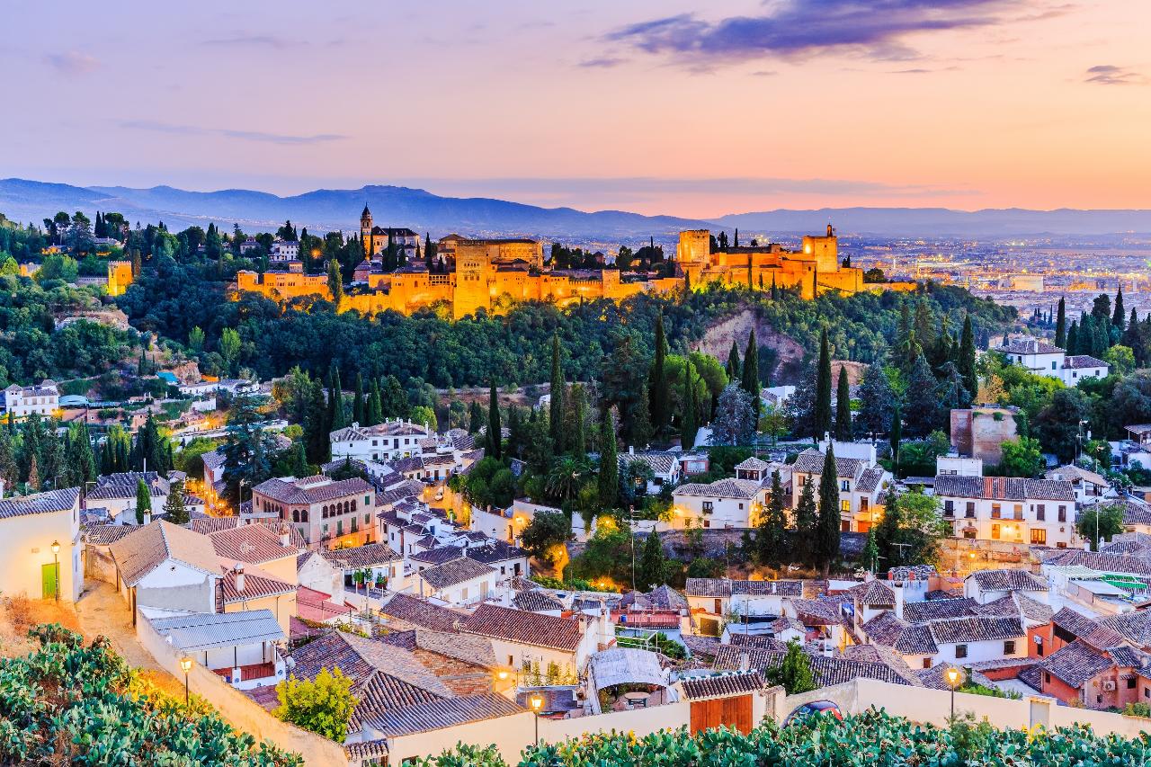 TICKETS VISIT TO THE ALHAMBRA AND THE GENERALIFE AND HISPANOMUSULMAN MONUMENTS OF ALBAICIN