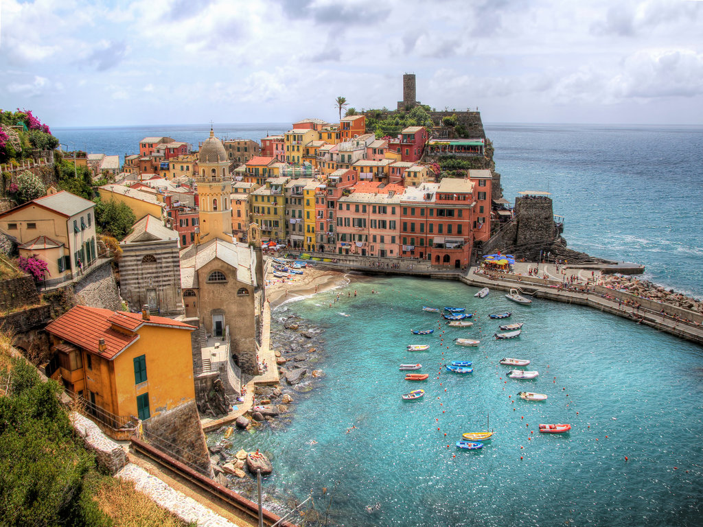 CINQUE TERRE DISCOVERY - DAY TOUR FROM FLORENCE WITH SEAFOOD LUNCH- Group