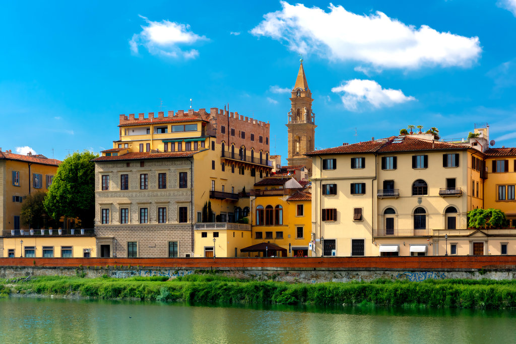 Florentine Arno River Gondola Tour 