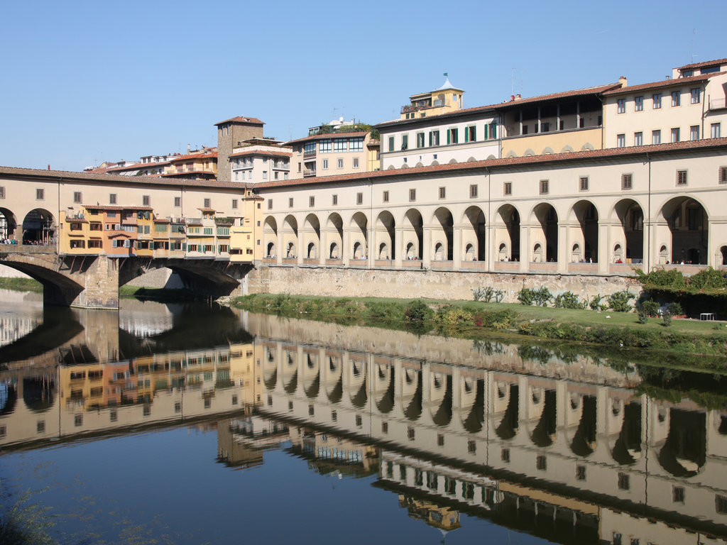 Group: Uffizi Gallery (In Florence)