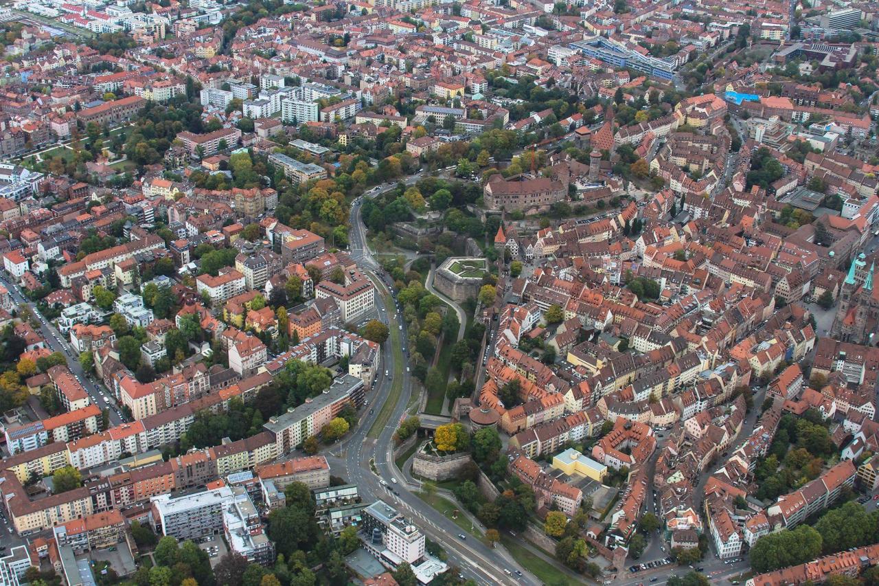 Nuremberg: 1-Hour Sightseeing Flight