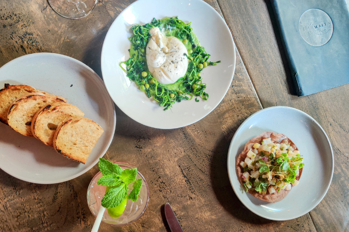 Delectable Tastes of Local Icons Tour