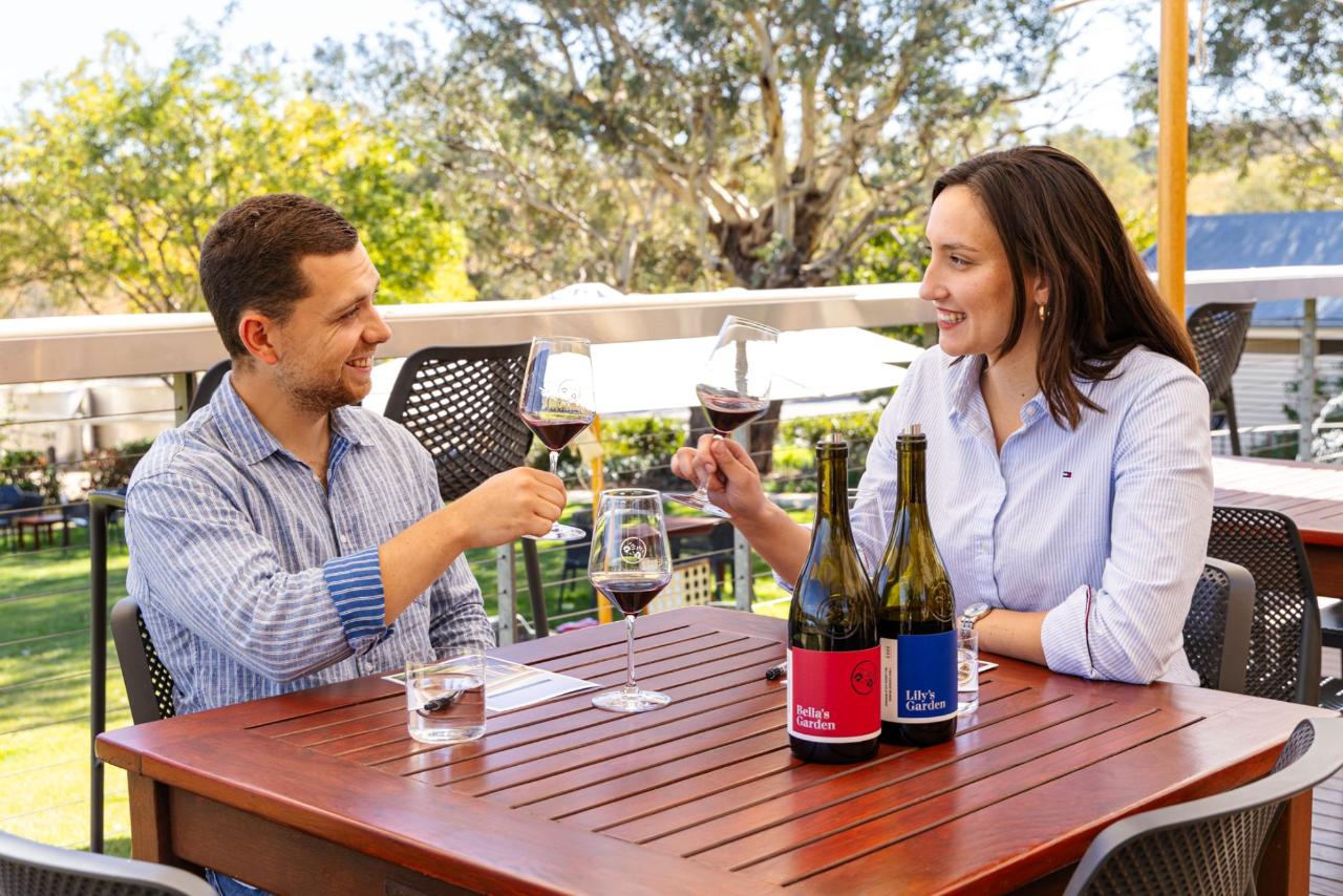 Down the Garden Path - Two Hands Wines Tasting