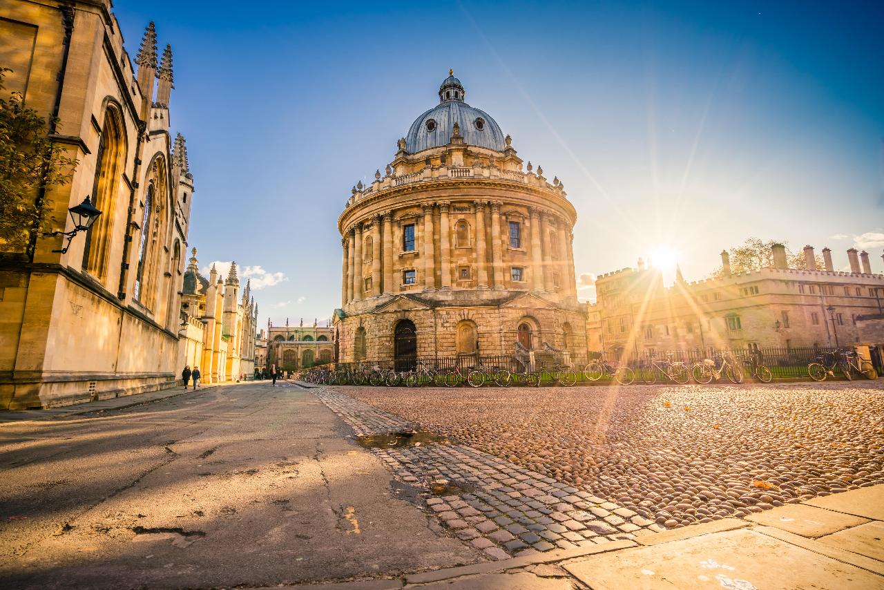 Oxford City of Dreaming Spires Tour