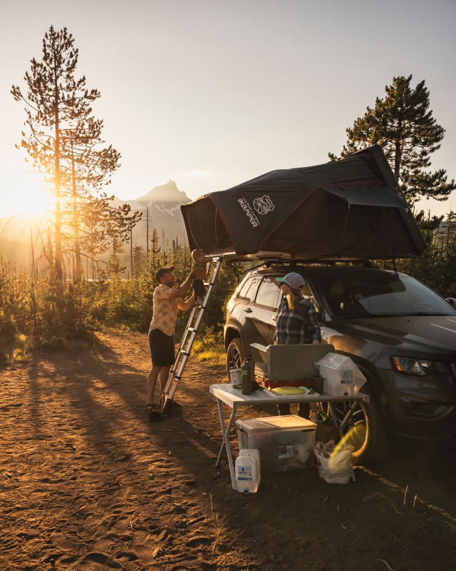 4 Person iKamper Roof Top Tent Rental - Wilderness Reservations