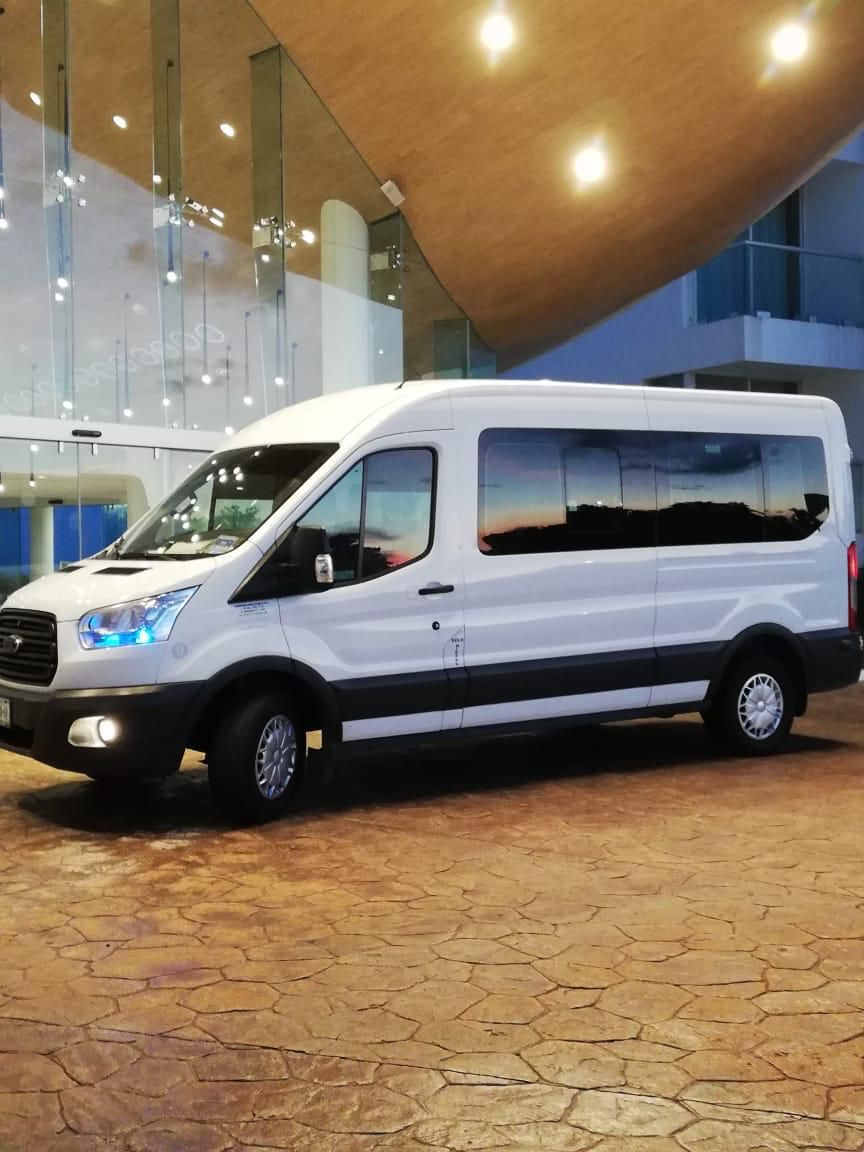 PDC PRIVATE AIRPORT TRANSFER TO / FROM PUERTO JUAREZ