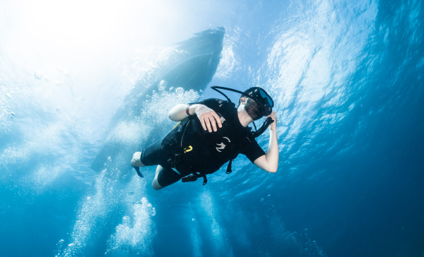 PADI SPECIALTY COURSE - BOAT DIVER