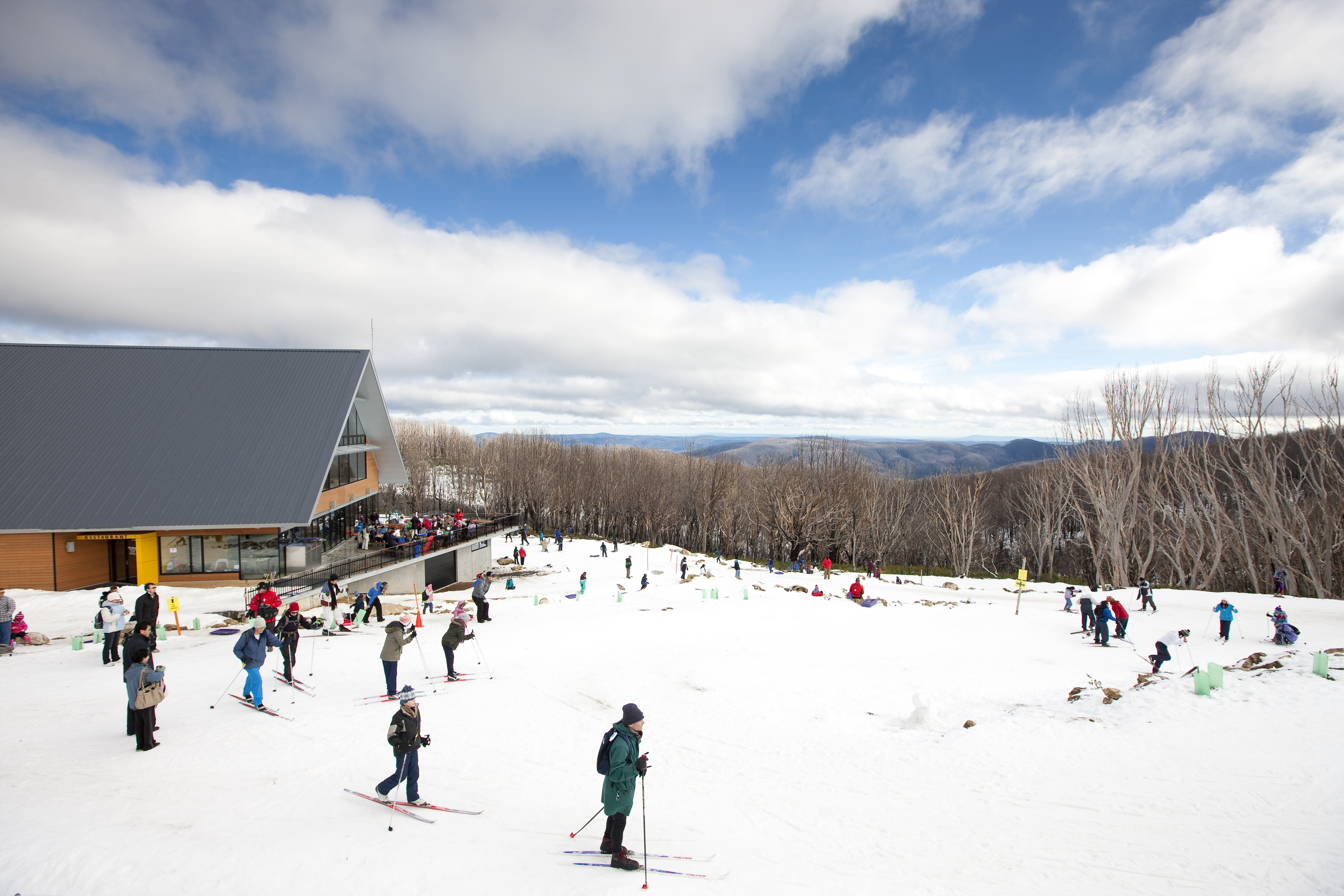 Lake Mountain Snow Play & Waterfalls Tour (CPickup)