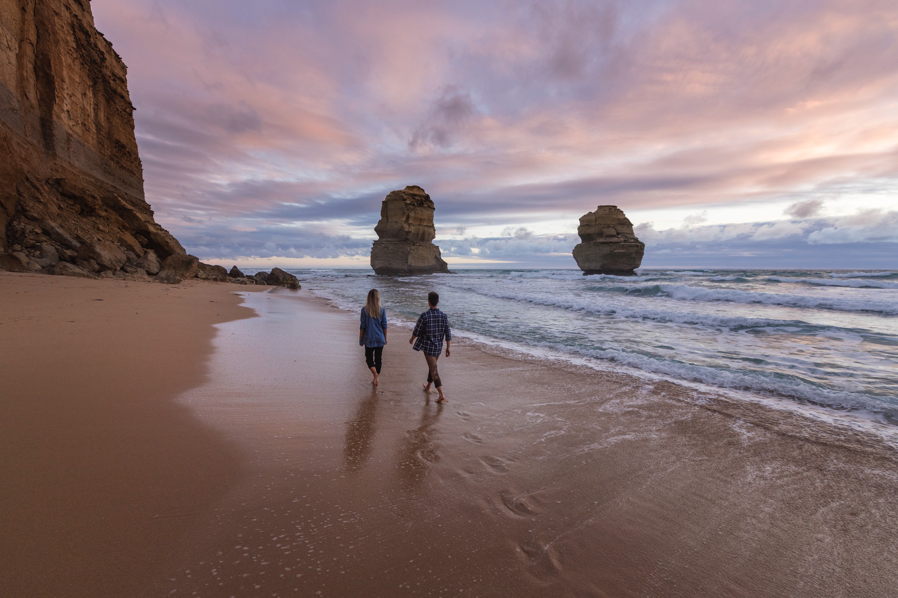 1-Day Explore Great Ocean Road & 12 Apostles