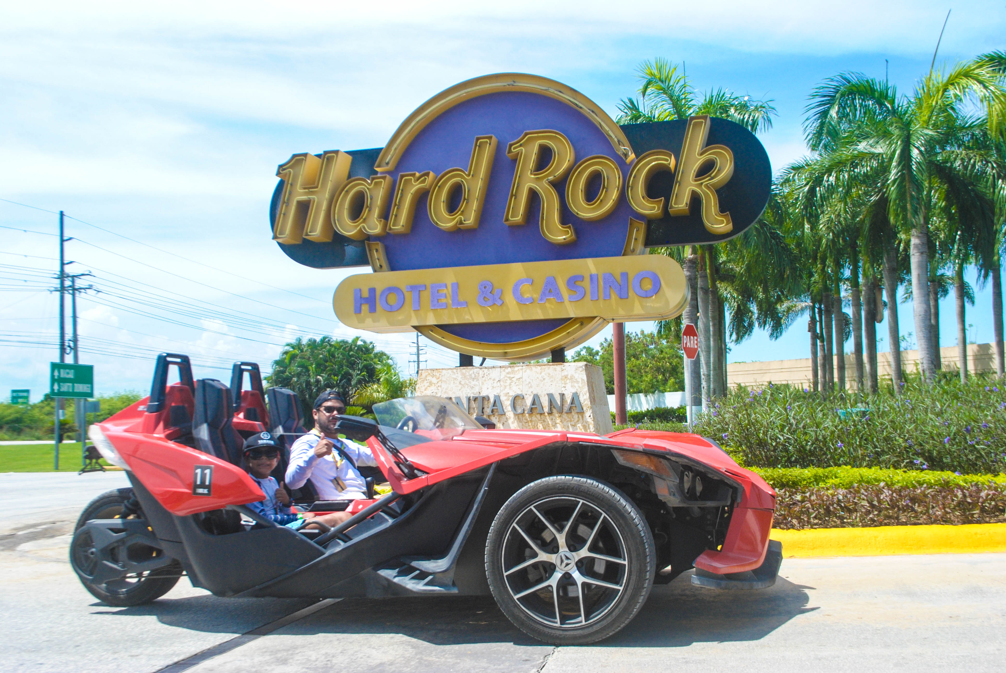 Dominican Spanish Slang: Your Ultimate Punta Cana Phrasebook - hdw38na