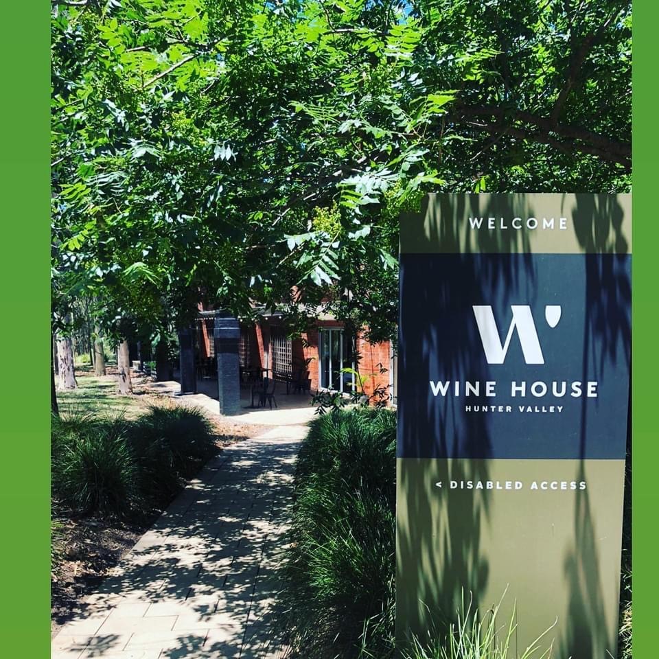 Small-Group Wine Tasting Tour in the Hunter Valley