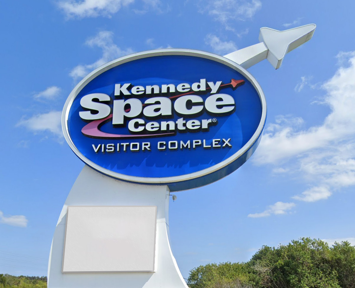 Kennedy Space Center (LLF)