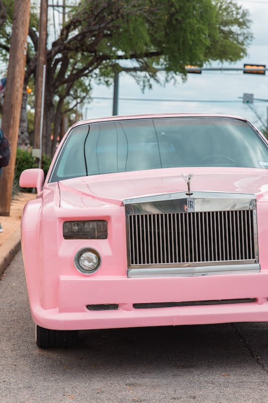PINK ROLLS ROYCE LIMO WINE TOUR (PRIVATE)