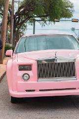 PINK ROLLS ROYCE LIMO WINE TOUR (PRIVATE)