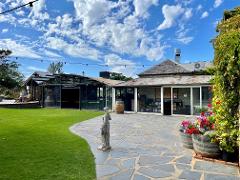 McLaren Vale: Taste, Dine and Unwind