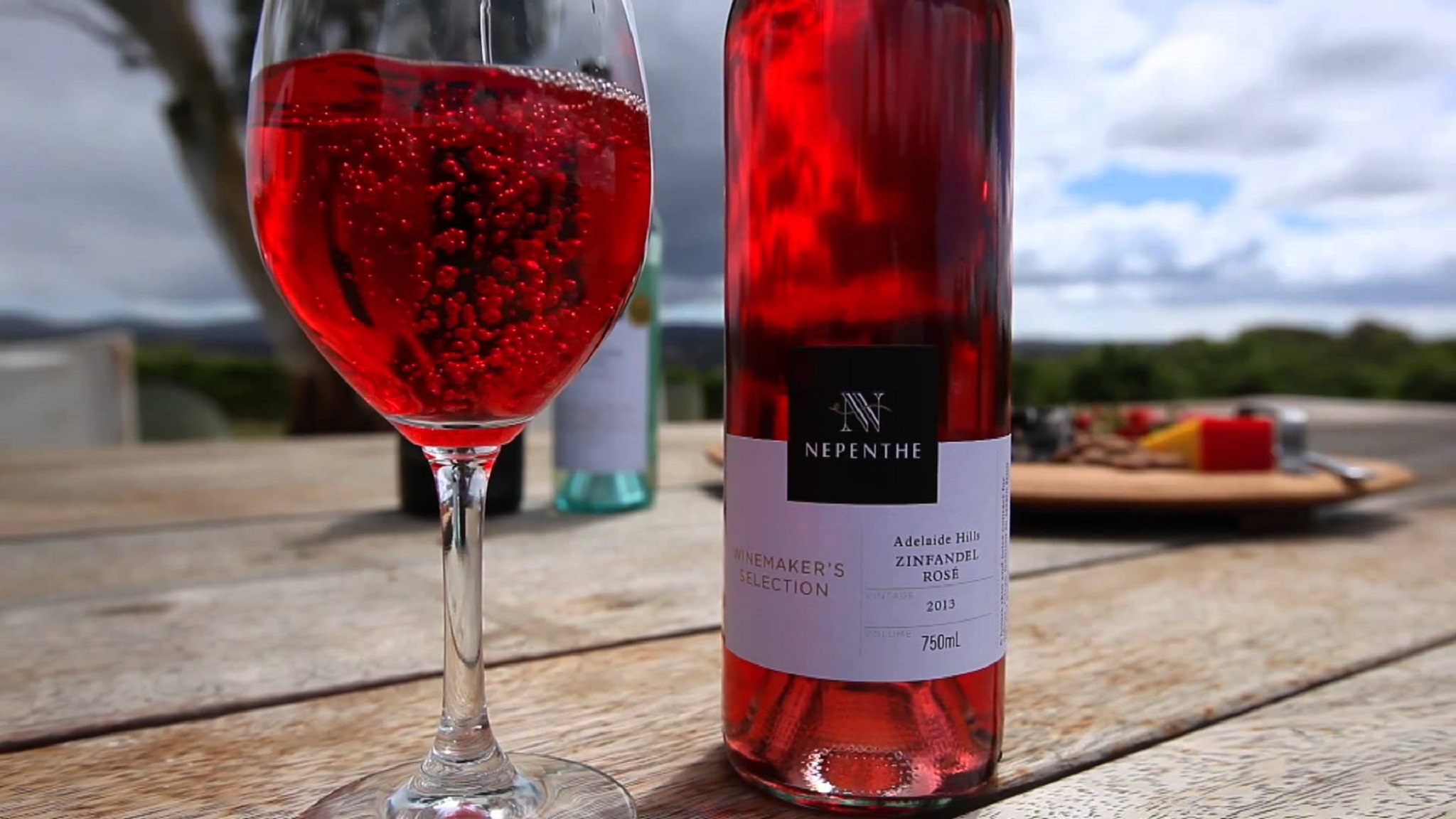 Adelaide Hills 8-hour Dining & Wine Tasting