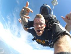 Tandem Skydive & Skybridge Adventure Pass