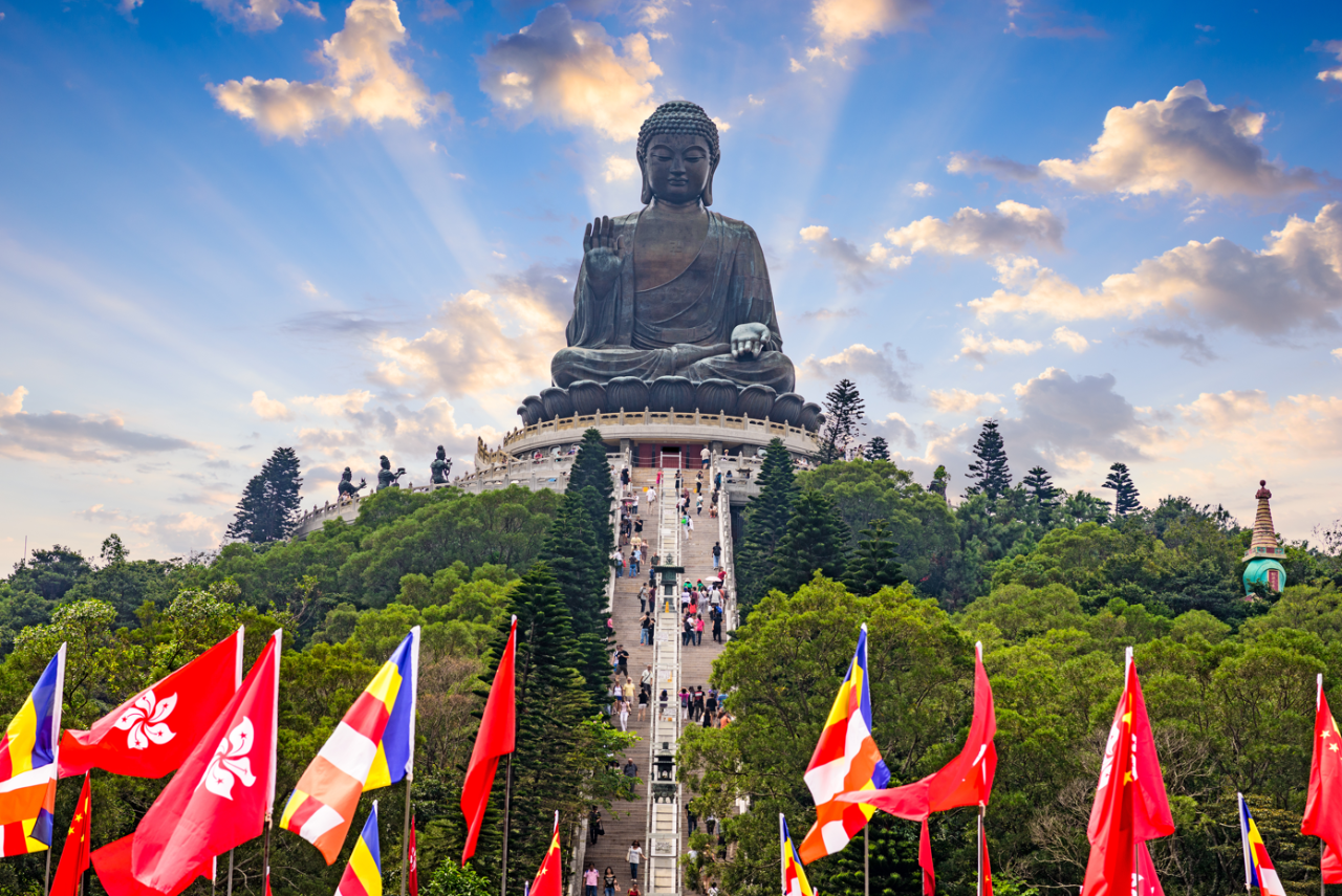 4D3N Hong Kong + Lantau Island Tour (SIC)