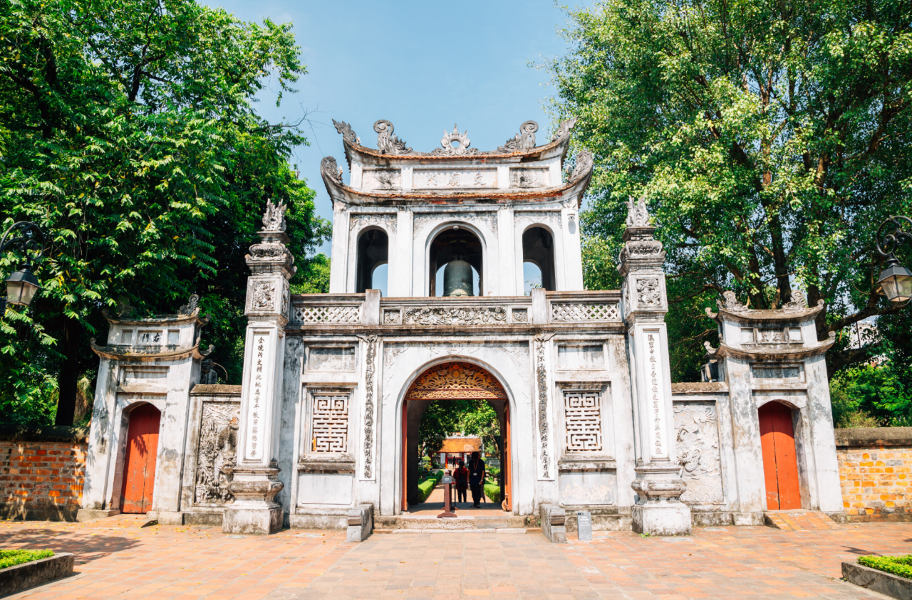 5D4N Hanoi + Moc Chau Glass Bridge - 4-to-go