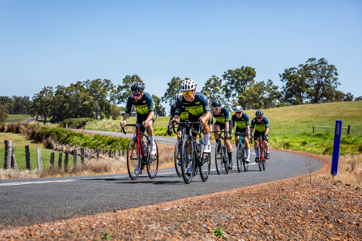 8D6N Perth & Southwest Cycling Tour by SQ