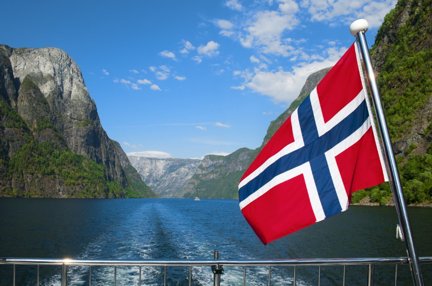 8D7N Scandinavian Midnight Sun Experience (Finland & Norway)