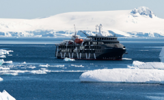 Classic Antarctica Air-Cruise | 8D7N Punta Arenas, Chile Roundtrip