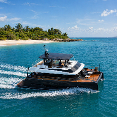 Luxury Private Yacht Charter by Esora II
