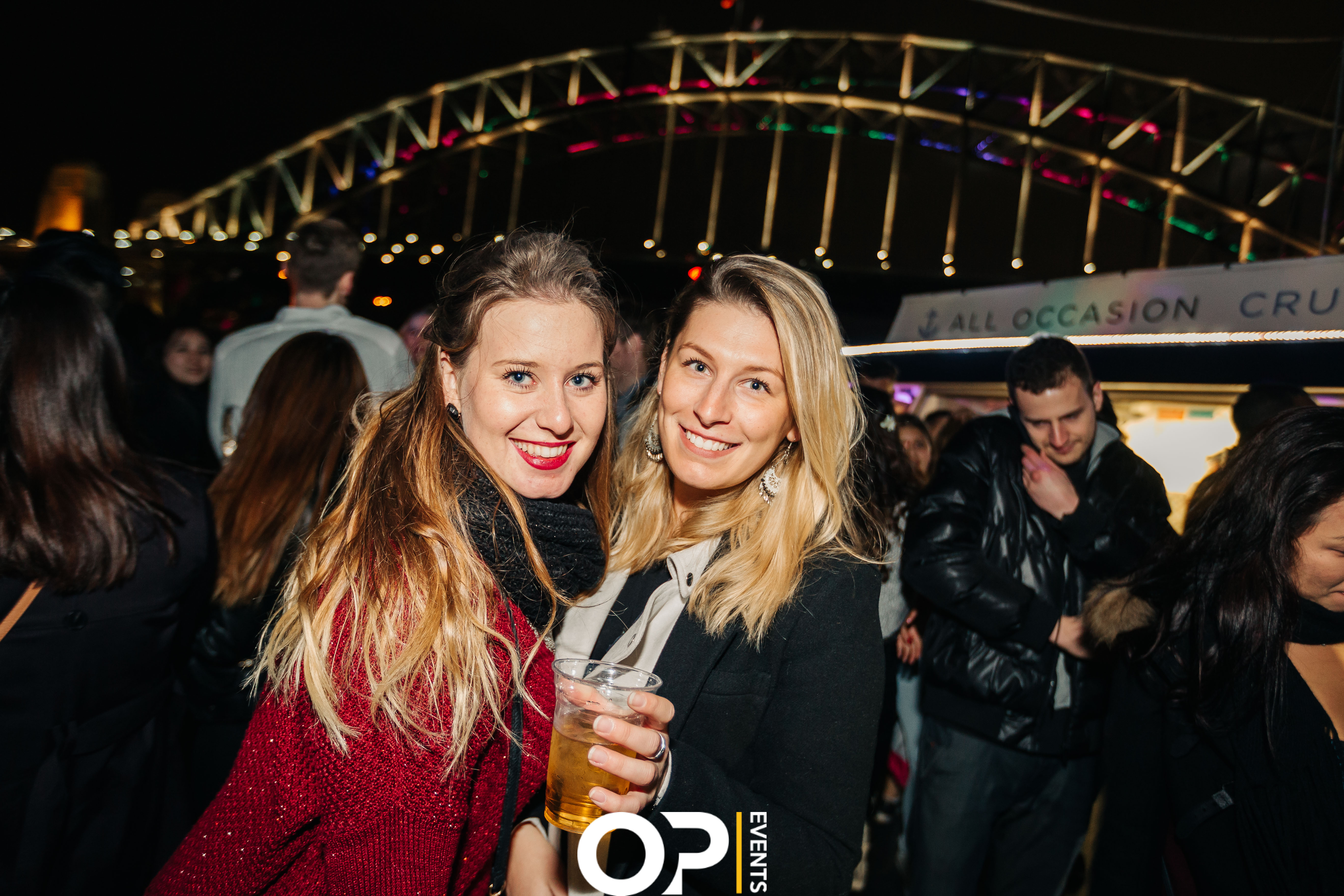 The ULTIMATE Vivid Sydney Harbour Cruise