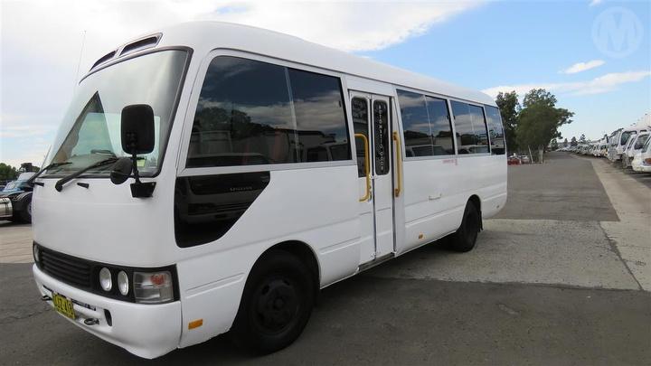 Party MiniBus Hire - 20 or 24 Seater
