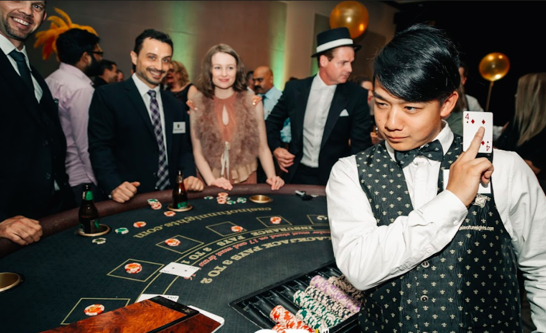 casino royale theme party outfit men