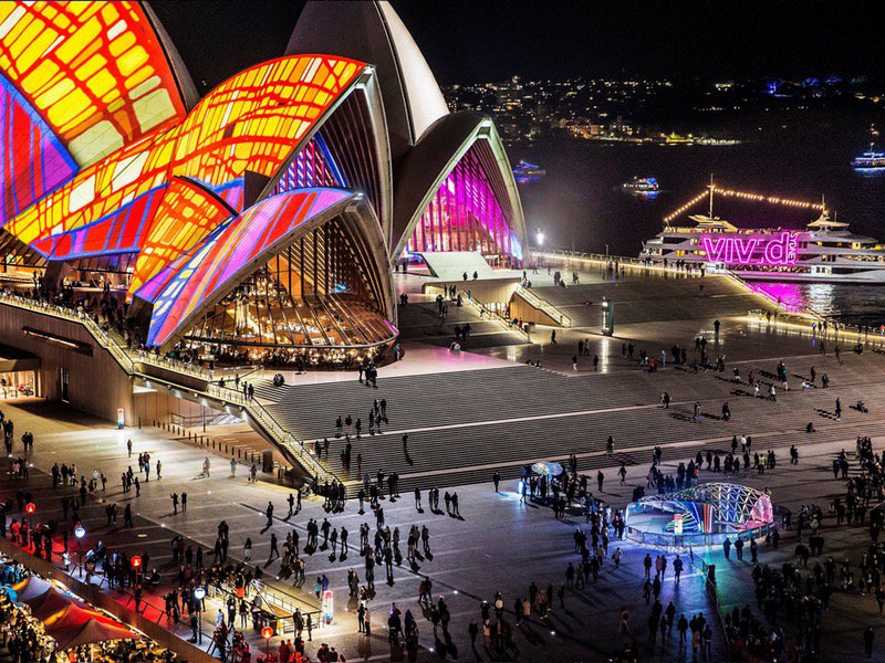 The ULTIMATE Vivid Sydney Harbour Cruise