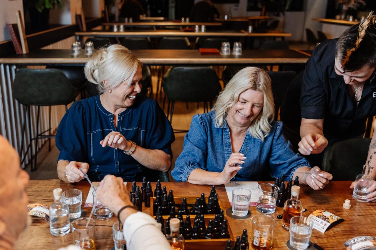 A Curated Christmas - Blending Experience