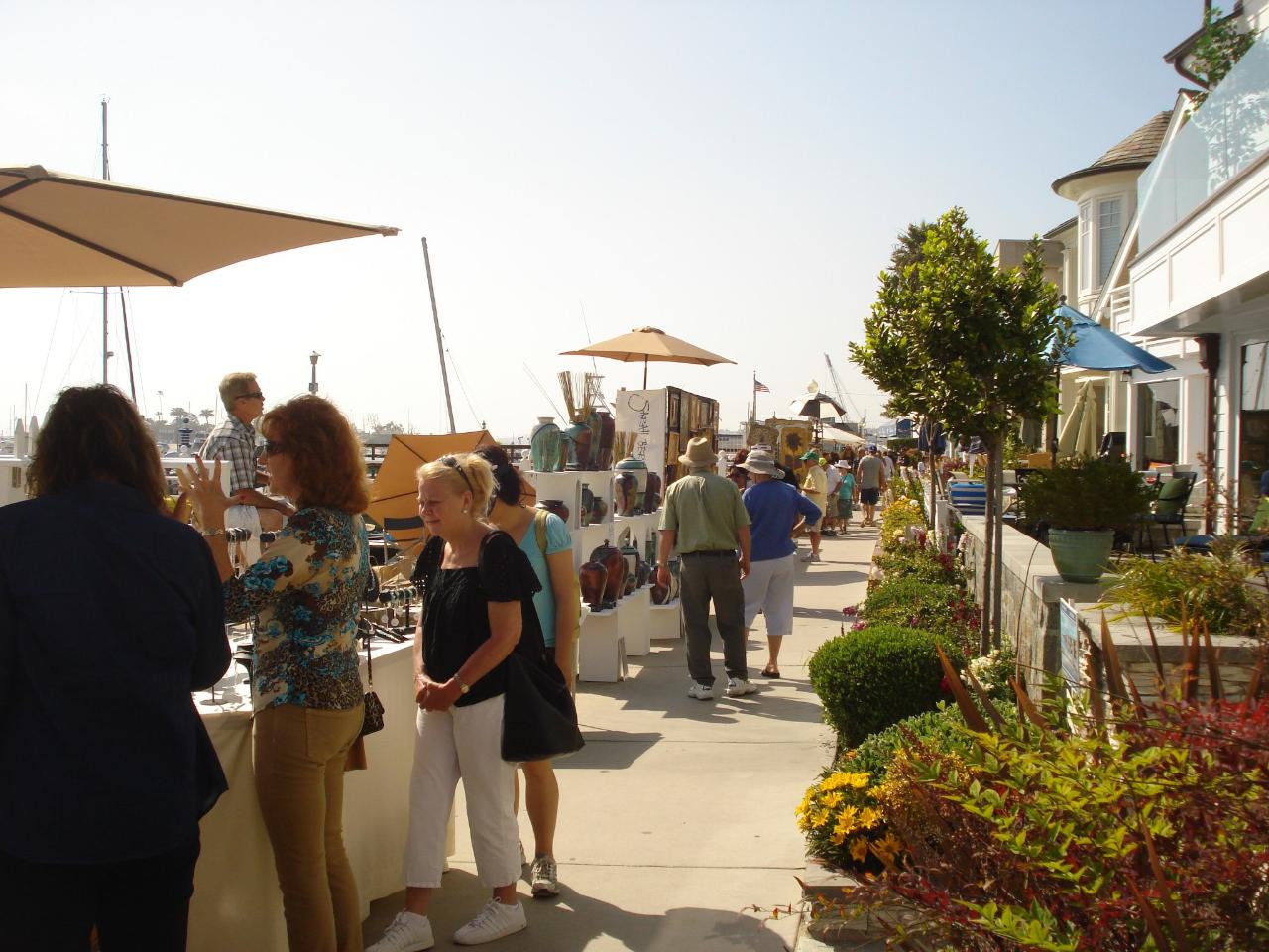 Balboa Island Artwalk with Newport Harbor Cruise