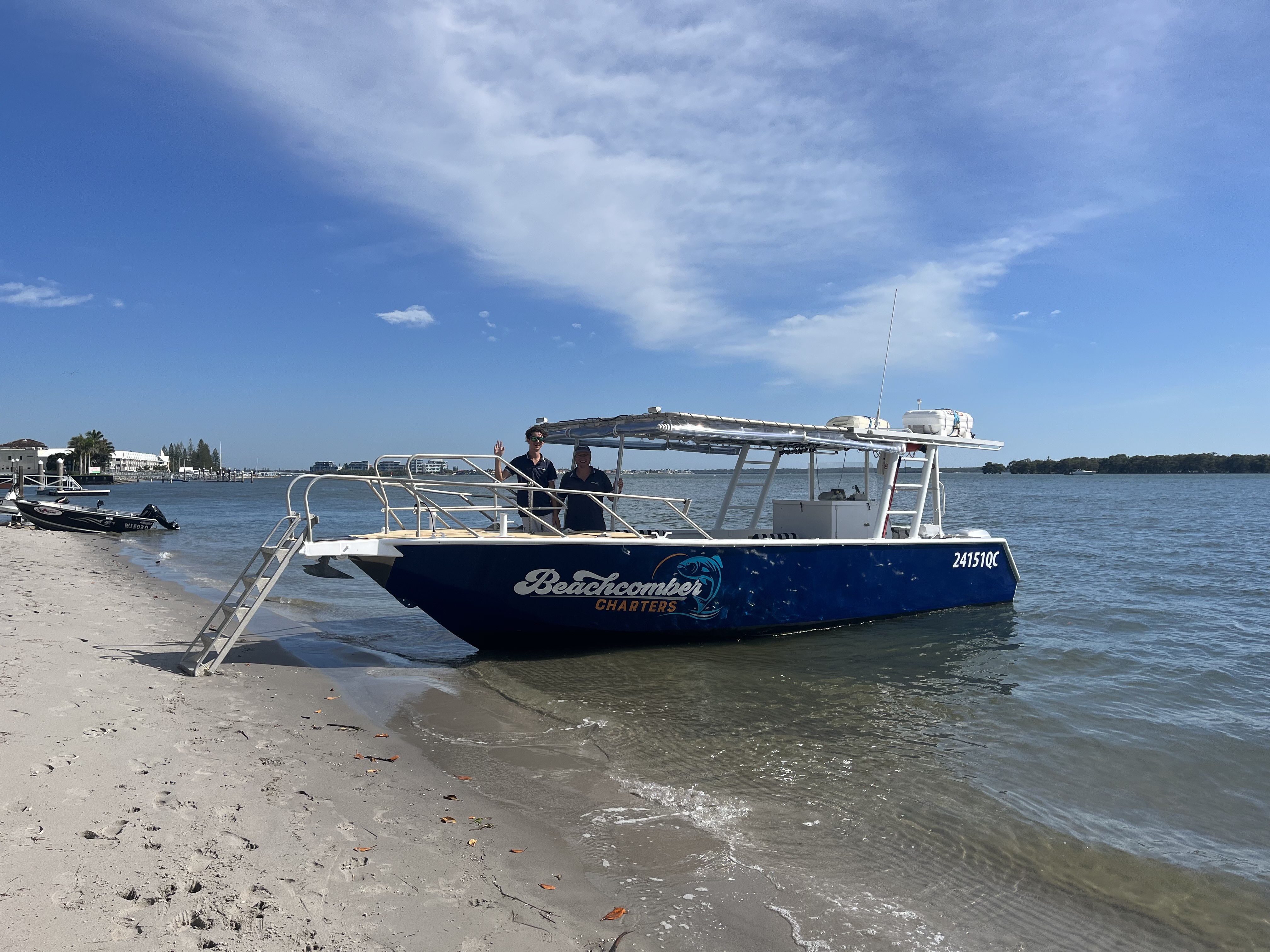 Surfers Paradise to Wavebreak Island 3 Hour Private Cruise!
