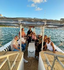 Fisher Out 2 Lunch Festival PRIVATE Boat ONE WAY Transfer from Doug Jennings Park to Broadwater Parklands - up to 10 passengers.