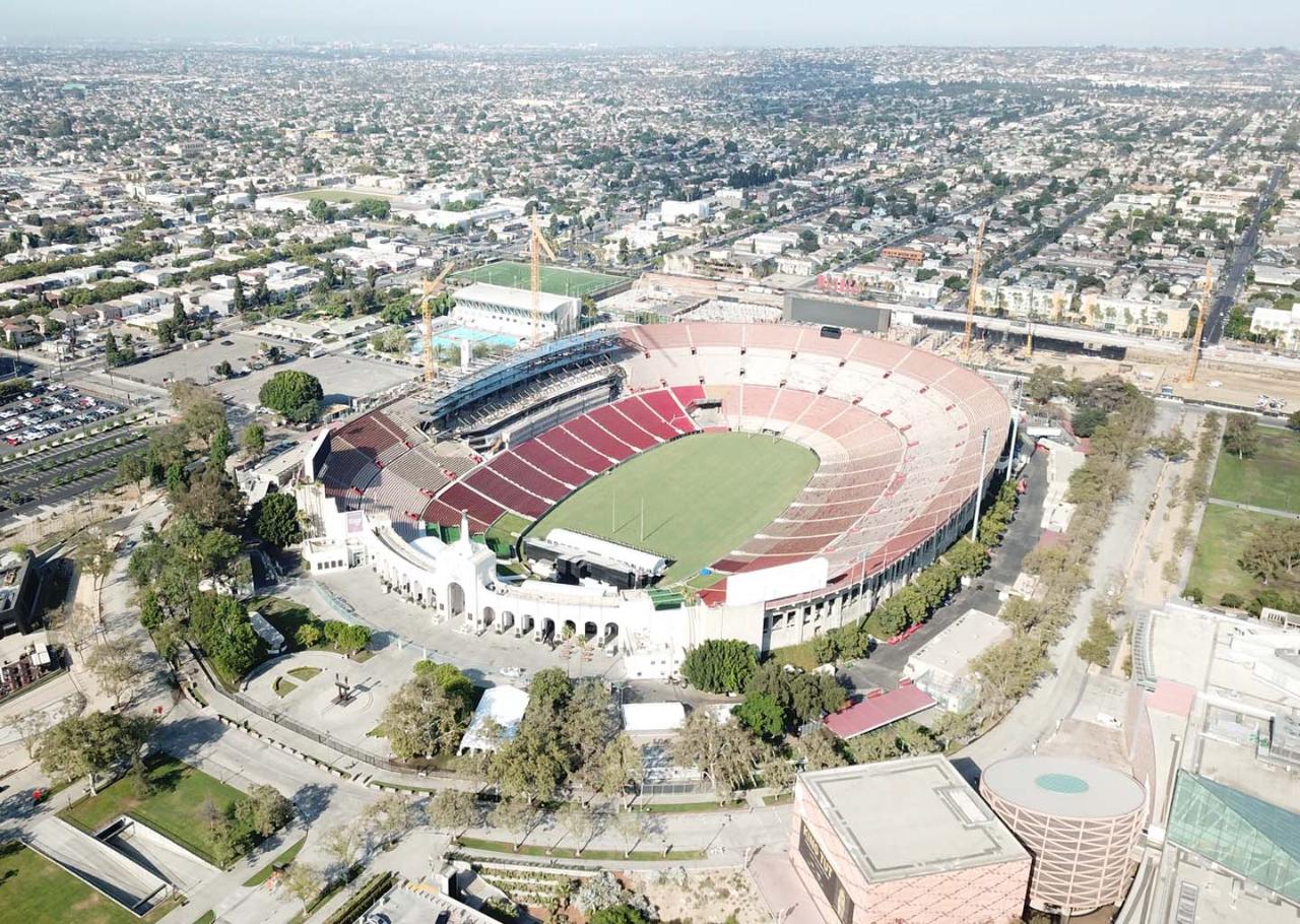 USC Trojans at Los Angeles Memorial Coliseum