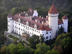 Konopiste Castle Half Day Trip And Visit In A Brewery With Food Tasting Lunch
