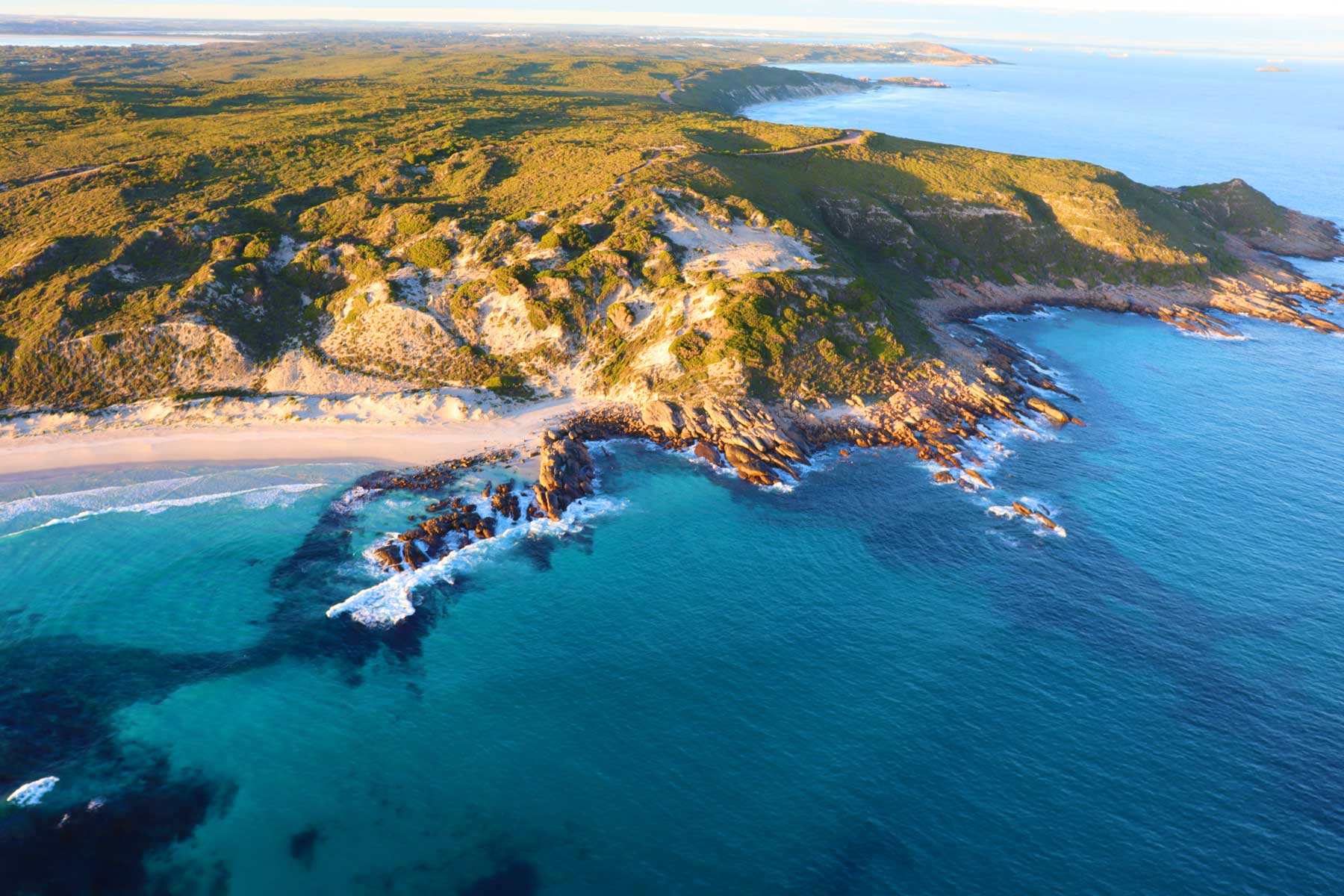 F1 - Pink Lakes and Lucky Bay